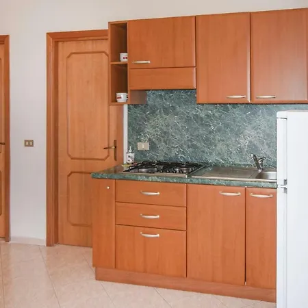 Apt. 46 ريكادي